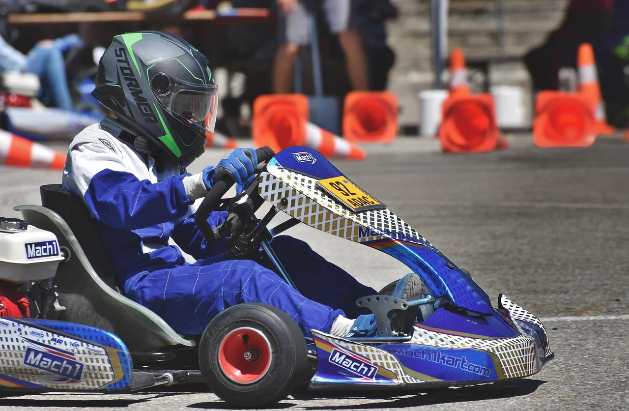 Tor kartingowy Poznań: gokarty, adrenalina i świetna zabawa